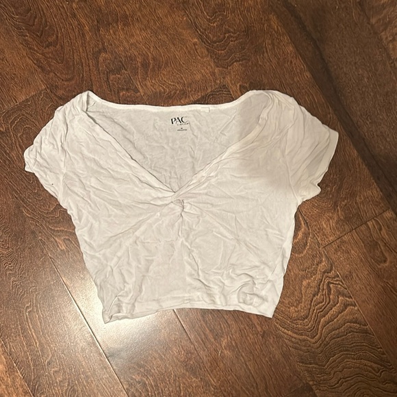 Pacsun flowy crop top white - Picture 1 of 3